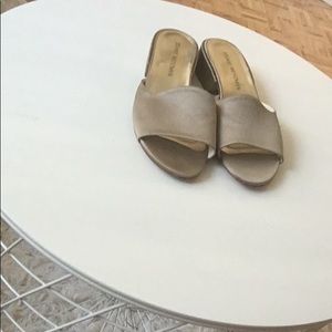 STUART WEITZMAN sandals